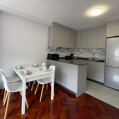 Apartamento A 5 Minutos Del Casco Historico Viveiro Exterior photo